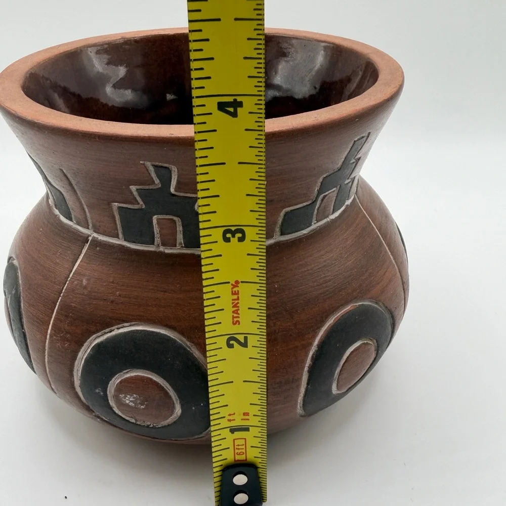 Armando de Mexico Signed Pottery‎ Vase Terracotta Aztec Home Decor